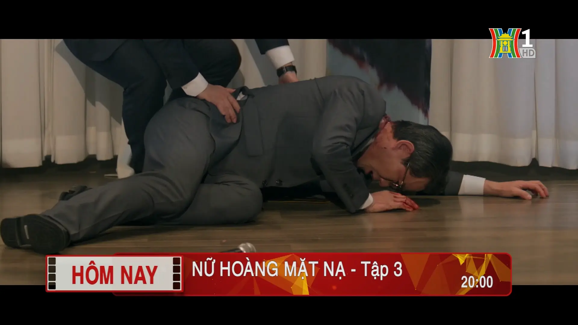 'Nữ hoàng mặt nạ' - Tập 3: Buộc tội